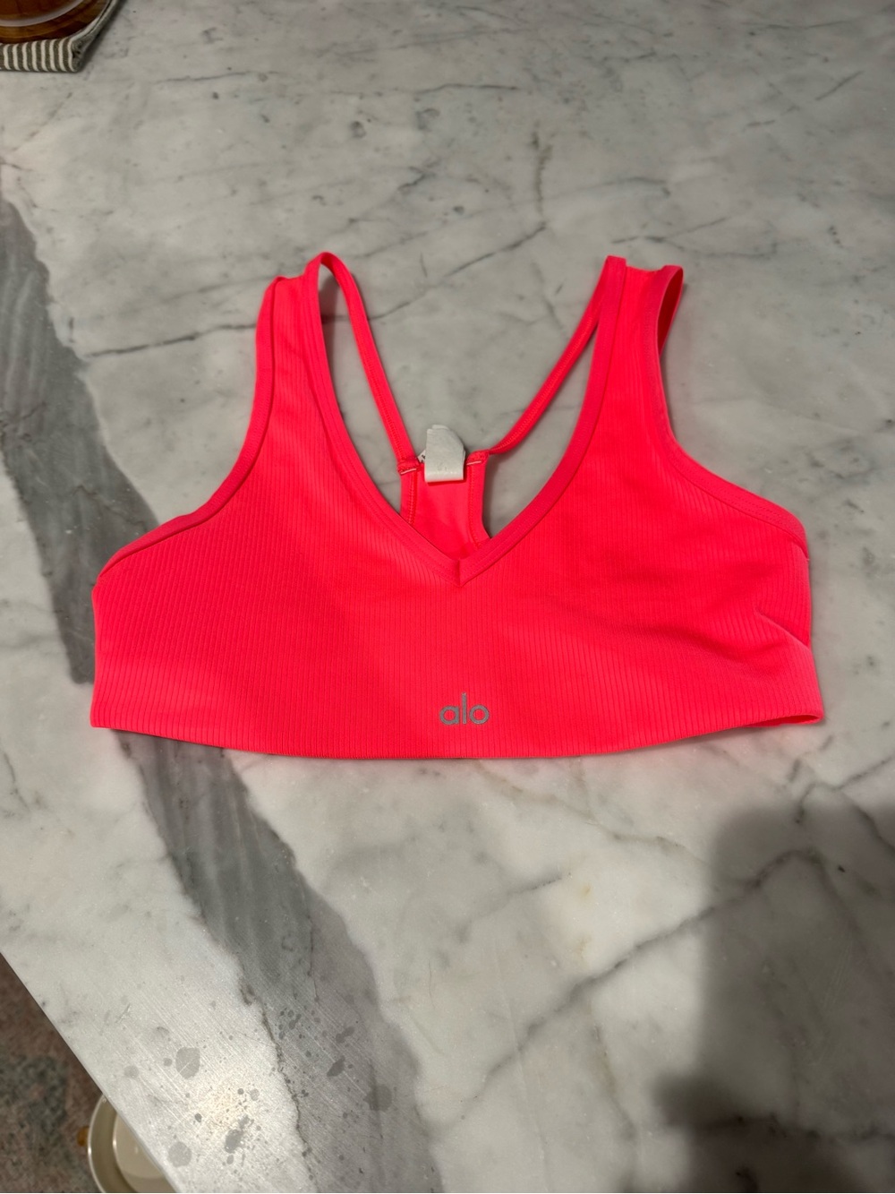 Alo Yoga Airlift Ribbed Jump Start V-Neck Bra In Fluorescent Pink Size Small